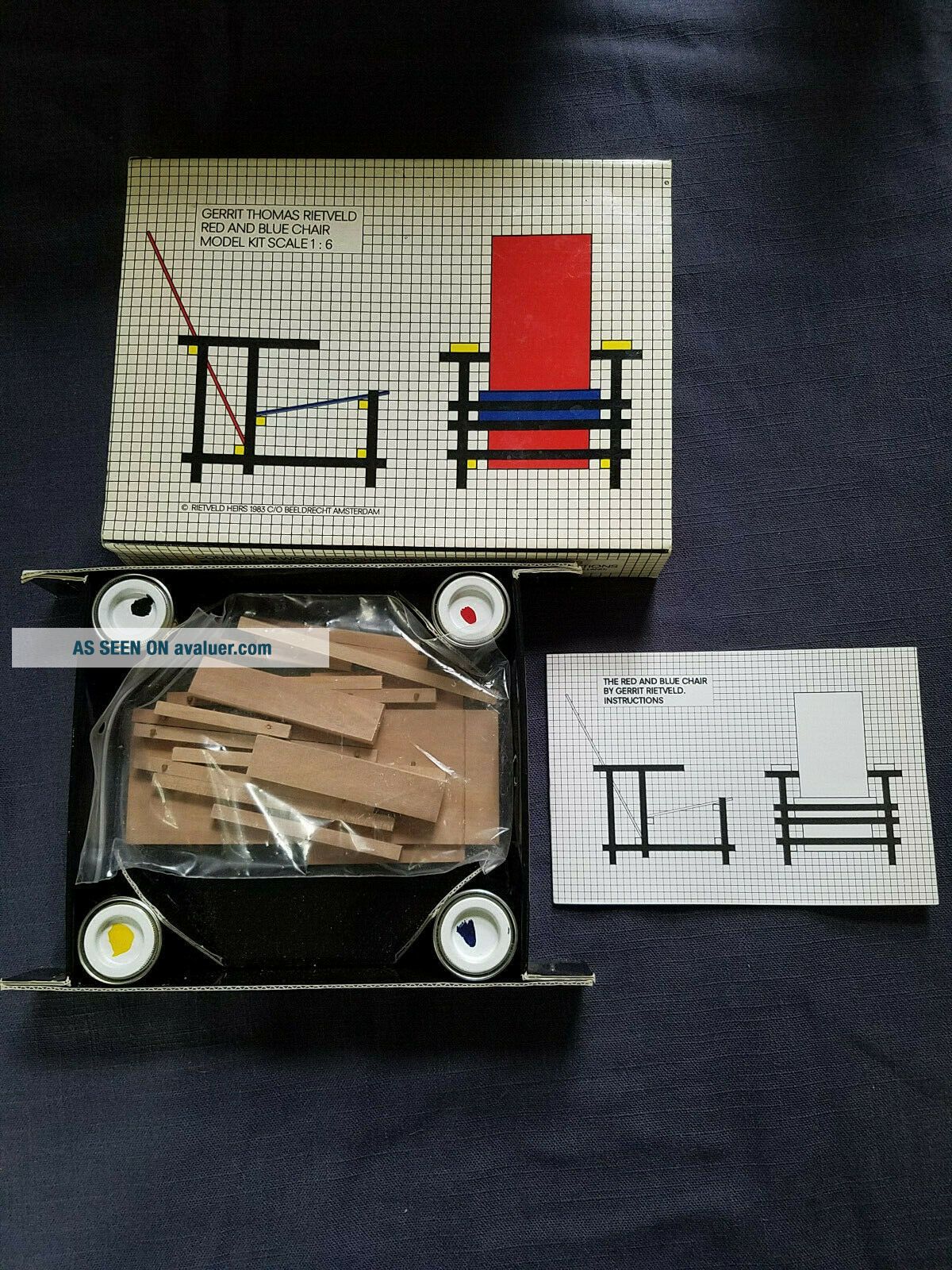 Gerrit Thomas Rietveld Red & Blue Chair Model Kit Scale 1:6 | #202029