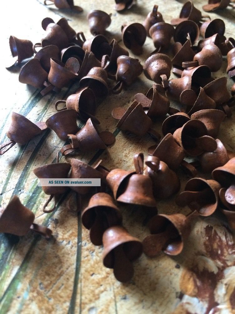 Set Of 5 Primitive Rusty Tin Jingle Bells - 1.5 Inch Country Craft Décor