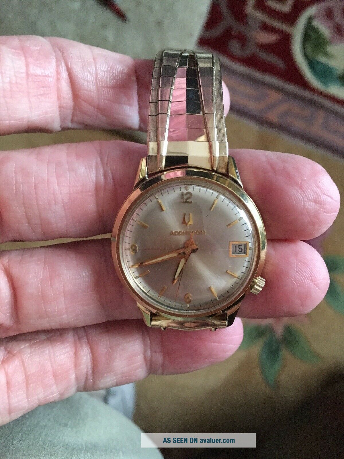 Montre Vintage Bulova Accutron 218 Pour Femme - Boîtier Acier Inoxydable 27,5 Mm - Modèle 7390