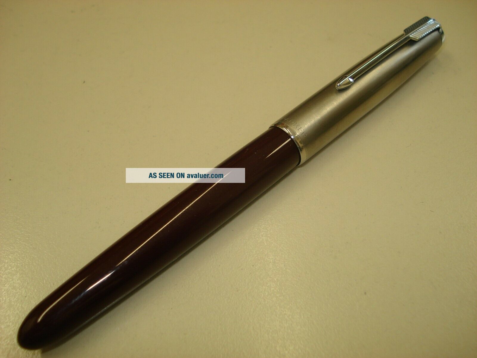 VINTAGE F. PEN PARKER 51 AEROMETRIC, IN BURGUNDY COLOR, W/ BRUSHED ...