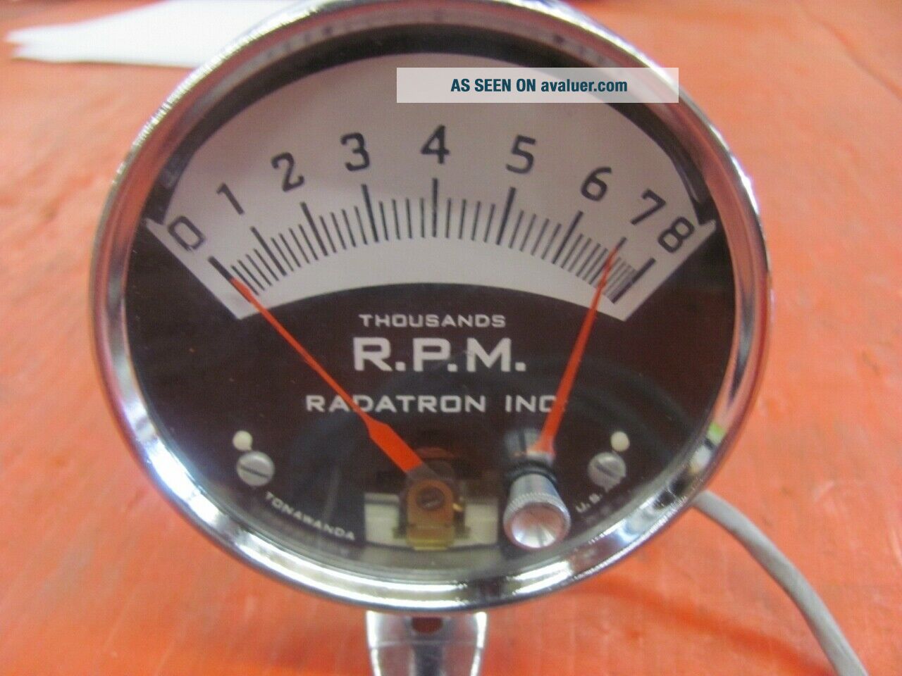 NOS RADATRON 8000 RPM Dash Tachometer Tach Vintage | #1028893